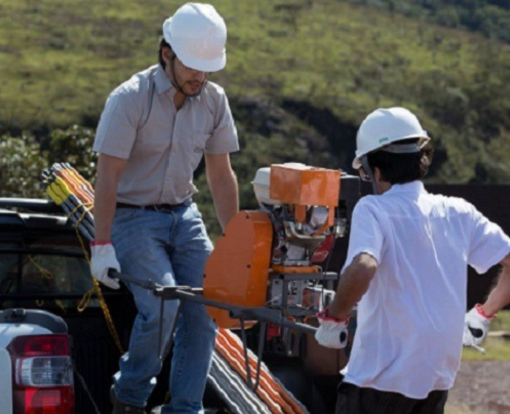 Trado na sondagem geologica, geotecnia e meio ambiente